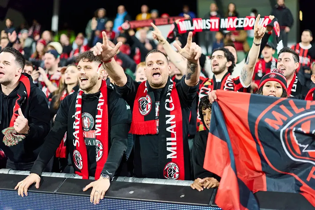 AC Milan supporters
